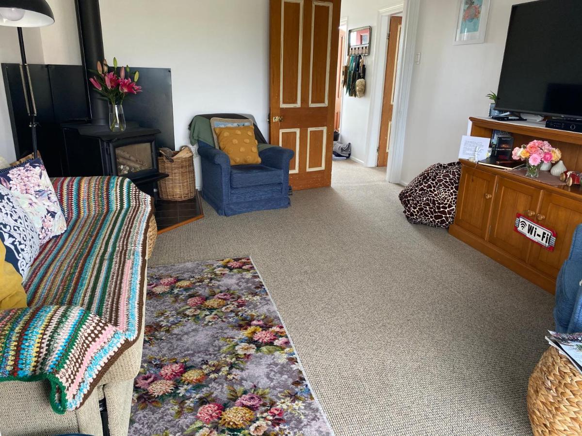 Wee Blue Bnb- Central Cosy Villa Timaru Exterior photo