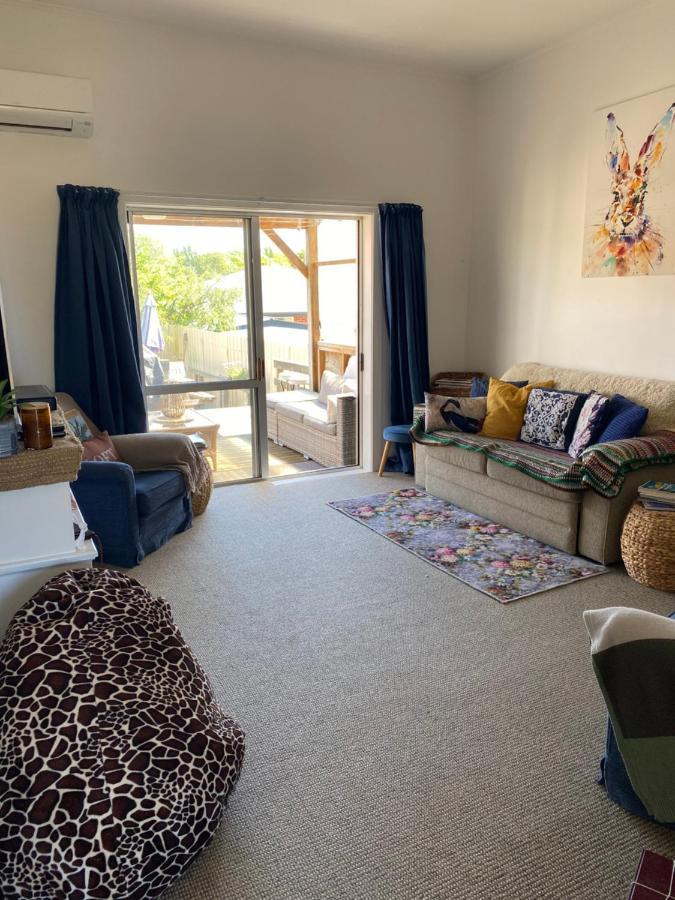 Wee Blue Bnb- Central Cosy Villa Timaru Exterior photo